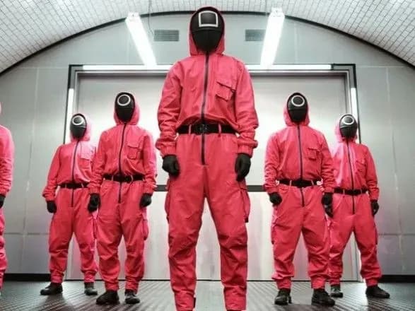 Режисер “Гри в кальмара” обговорює з Netflix про третій сезон серіалу