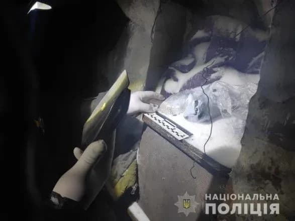 Под Харьковом разоблачили "Деда Мороза", который торговал наркотиками