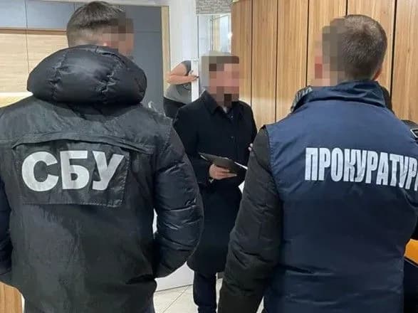 Вимагав 10% відкату з підприємців: затримано посадовця Держпродспоживслужби