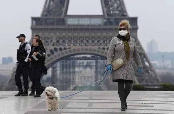 У Франції послаблять COVID-обмеження для туристів із Великої Британії