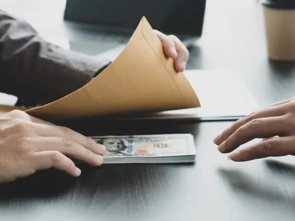 Корупція залишається топовою проблемою українців