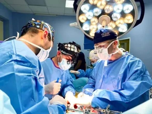 Вперше в Україні: однорічній дитині трансплантували печінку від посмертного донора