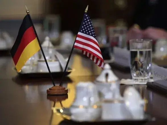 Германия отдаляется от Запада, не без помощи вопроса Украины - журналист