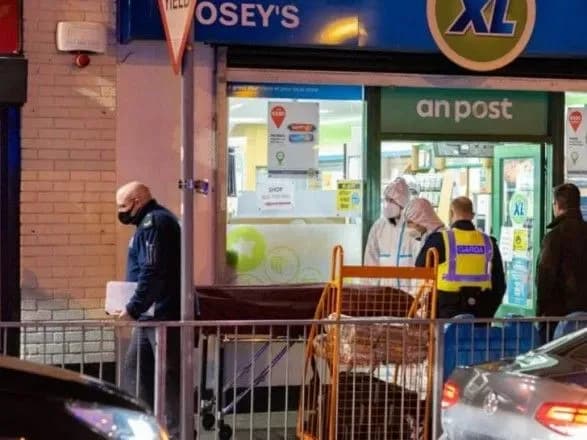 В Ірландії чоловіки принесли на пошту тіло свого друга, щоб отримати його пенсію