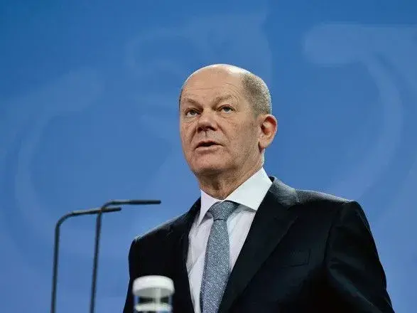 Шольц заявив, що вступ нових країн Східної Європи до НАТО зараз не обговорюється