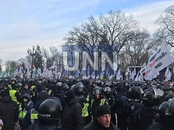 Аналітик назвала протести ФОПів “схемно-хороводними” іграми