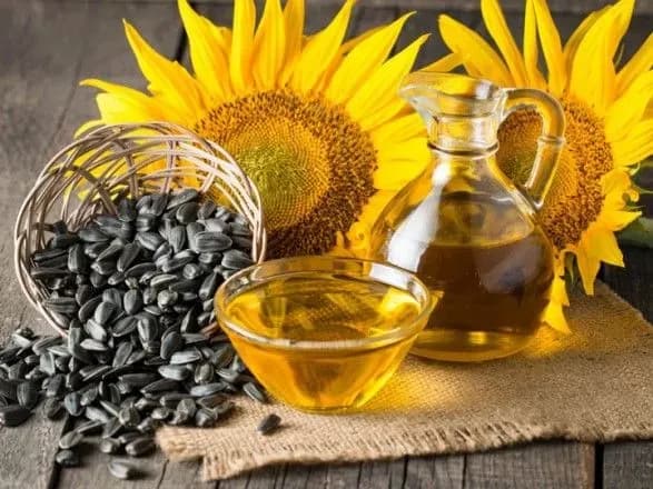 Соняшникова олія за рік подорожчала на 85%. Експерти прогнозують подальше зростання вартості