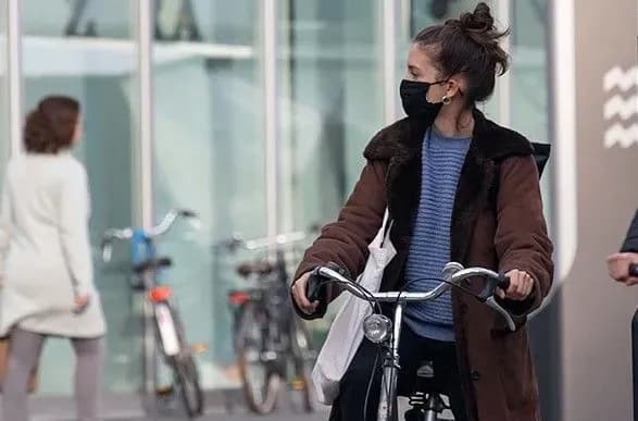 У Нідерландах послабили COVID-обмеження на тлі спалаху захворюваності