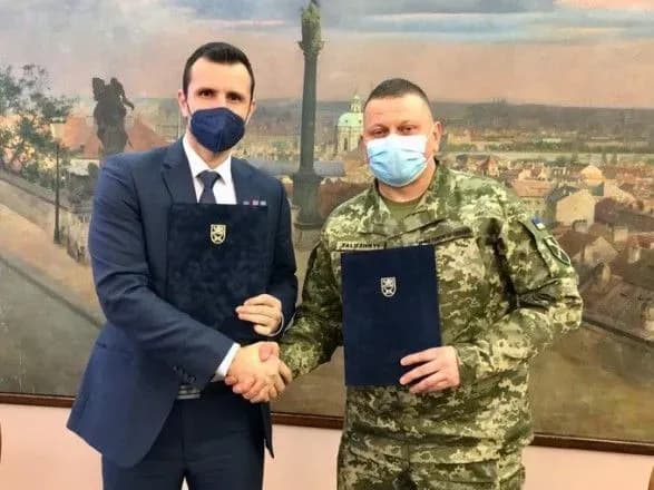 Чехія вирішила передати боєприпаси для зміцнення обороноздатності України