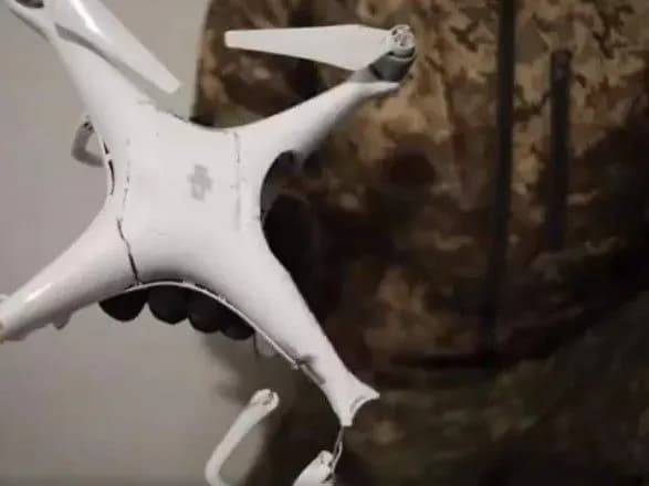 Бойовики скинули з безпілотника вибухівку на цивільний сектор Павлополя: поцілили у школу