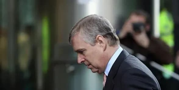 Принц Ендрю погодився врегулювати позов про сексуальні домагання: сума угоди не розголошується