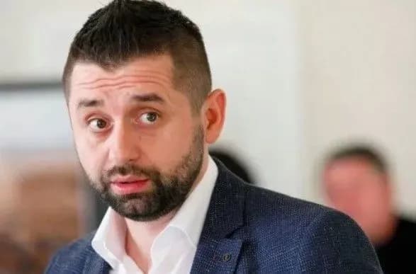 Арахамія розповів, що очікує "слуг народу" Трухіна та Кузьміних