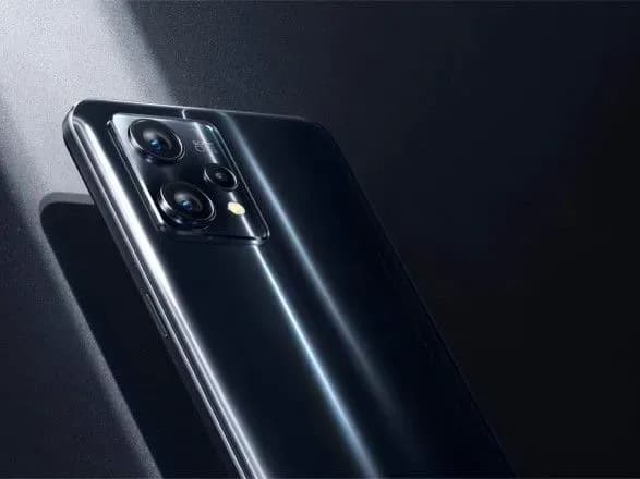 Робіть попереднє замовлення у Цитрусі: перші смартфони середнього класу з флагманською камерою від realme