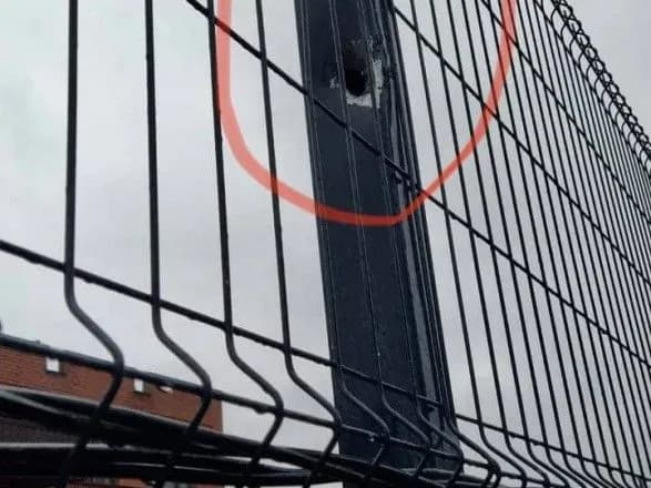 На Донбасі під обстріл бойовиків потрапив гумконвой Червоного Хреста