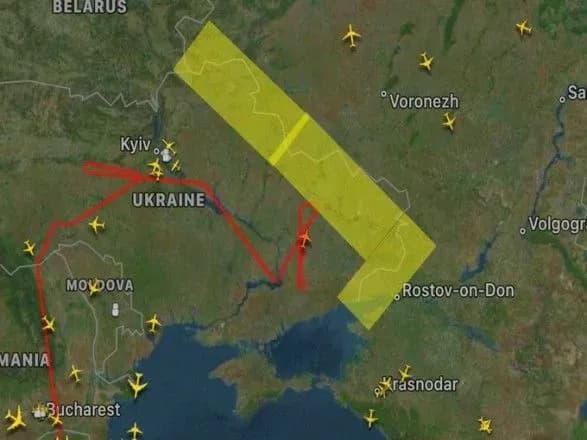 Росія закрила небо вздовж кордону України