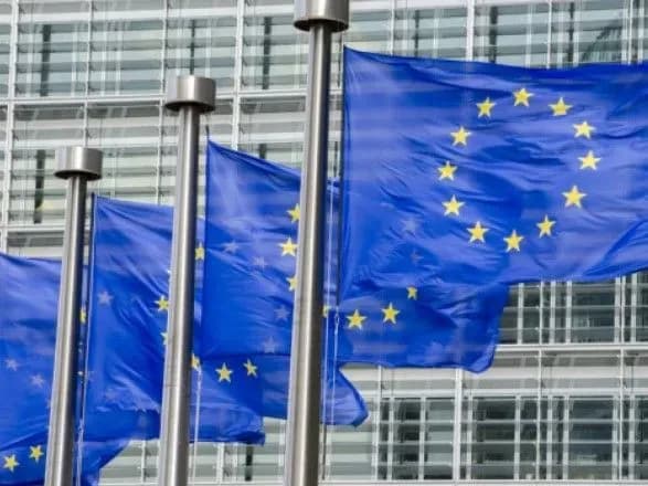 Брюссель скликає 24 лютого екстрений саміт через ситуацію в Україні