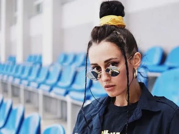 Підробка довідки про поїздку співачки Паш в окупований Крим: поліція відкрила провадження