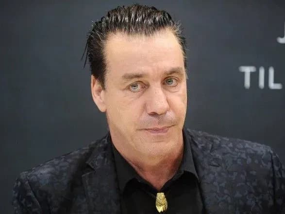 Лідер Rammstein Тілль Ліндеманн скасував концерти в Росії