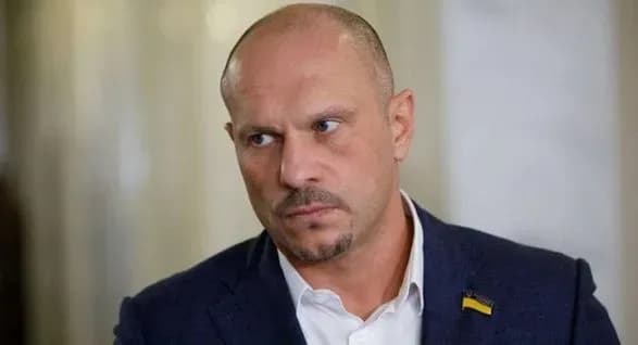 Генпрокурор: депутату Киві пред'явлено підозру в держзраді та замаху на територіальну цілісність. Його оголосять у міжнародний розшук