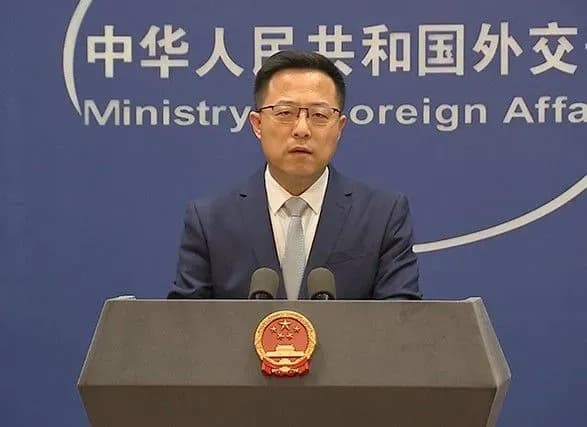 Китай просуває російську теорію змови про нібито американську лабораторію біологічної зброї в Україні