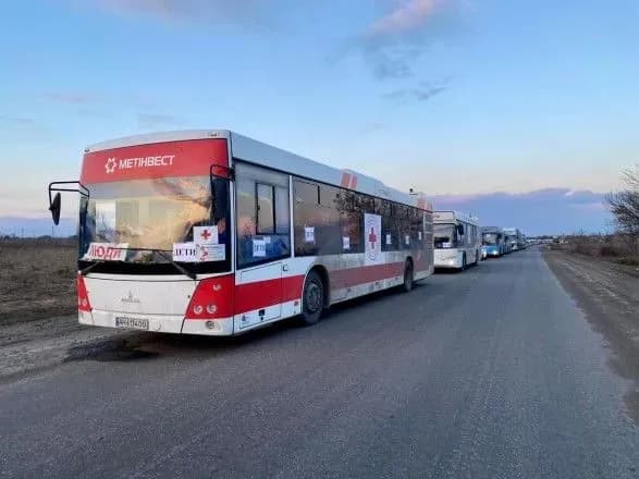 З Маріуполя до Запоріжжя евакуювалися близько 11 тисяч людей