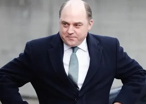 Просіть сказати "паляниця": міністру оборони Британії зателефонував шахрай і назвався прем’єром України, Шмигаль дав пораду