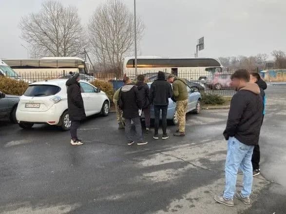 На Закарпатье обнаружили 15 мужчин, которые скрывались от мобилизации