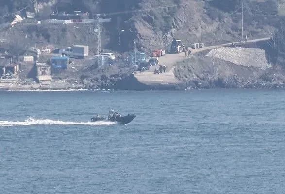 У Босфорі виявлено міну - міноборони Туреччини