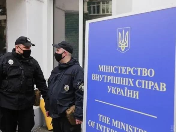 Уряд спростив процедуру підготовки та допуску водіїв до керування транспортом у період дії воєнного стану