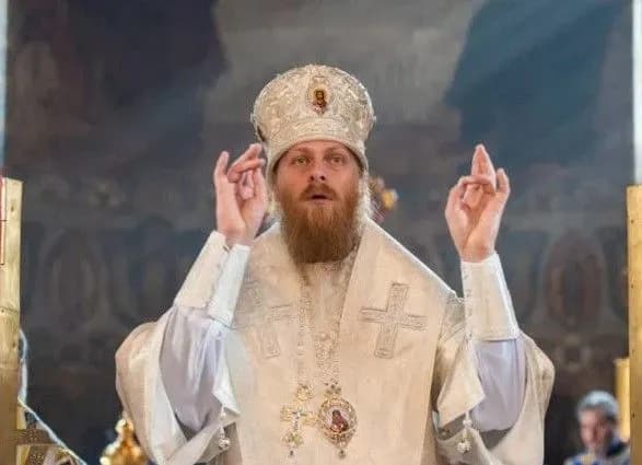 Обстріл на Донеччині: постраждав монастир, поранено єпископа УПЦ МП Амвросія