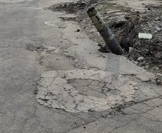 Донеччина: росіяни використали фосфорні снаряди у Мар’їнці