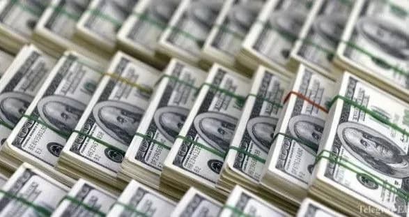 Близько 5 млн доларів стягнули з ексміністра з оточення Януковича на користь Міноборони