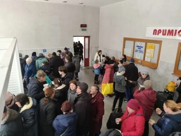 Донеччина: за попередю добу евакуювали понад 7680 людей