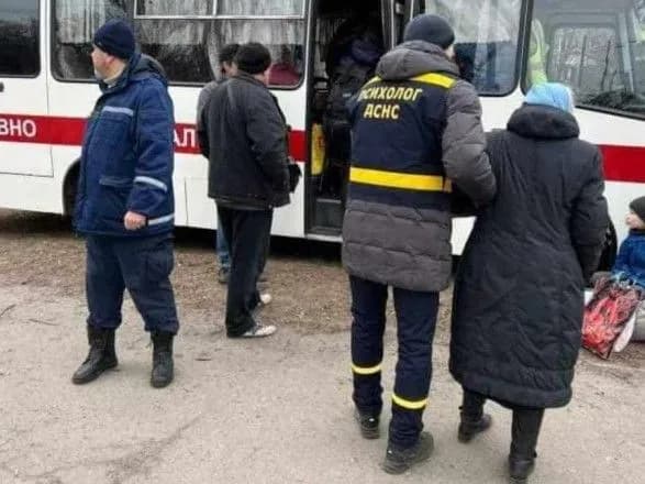 Работа гуманитарных коридоров: сегодня эвакуировали 4 676 человек