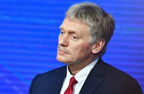Пєсков визнав, що росія зазнала "значних втрат" в Україні. Називати це приниженням відмовляється