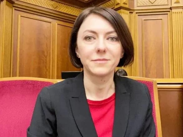 Маляр: дані про застосування рф хімзброї в Маріуполі перевіряють, є припущення, що це фосфорні боєприпаси