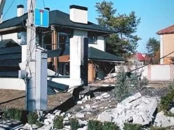 Орки зрівняли з землею будинок у Новодружеську