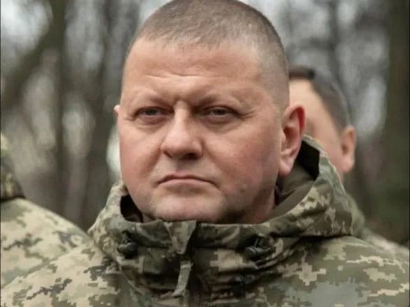 Залужний провів розмову з головою комітету начальників штабів США: обговорили ситуацію на сході