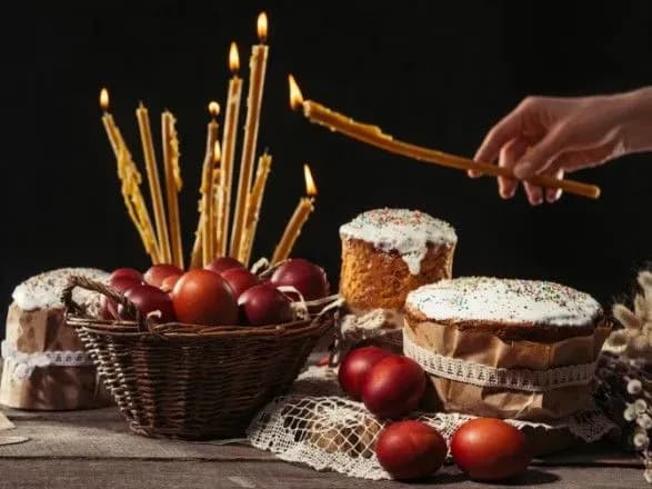 Поставити на стіл те, що є та попросити Божого благословення: у ПЦУ розповіли, як святкувати Великдень в умовах війни