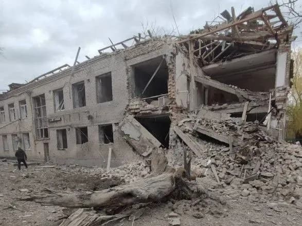 Миколаївщина: рашисти обстріляли лікарню в Баштанці, є постраждалі