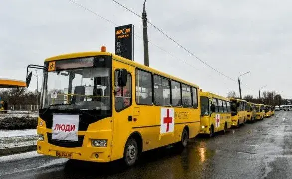Учора з Маріуполя виїхало чотири евакуаційні автобуси: сьогодні евакуація продовжиться