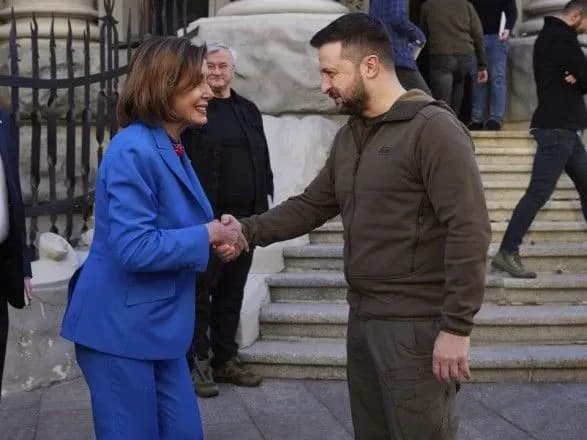 Зеленський зустрівся зі спікером Палати представників Конгресу США