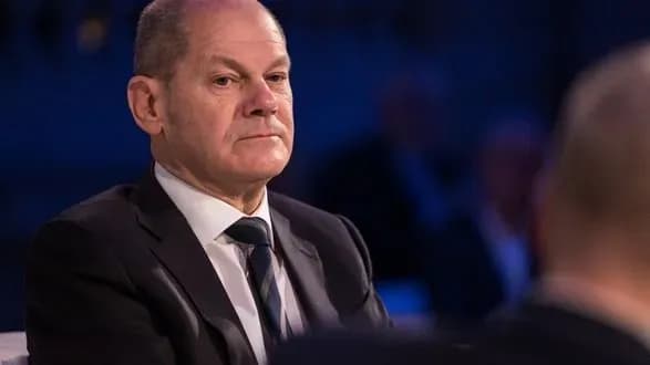 ЄС припинить імпорт російського вугілля і відмовиться від російської нафти - Шольц