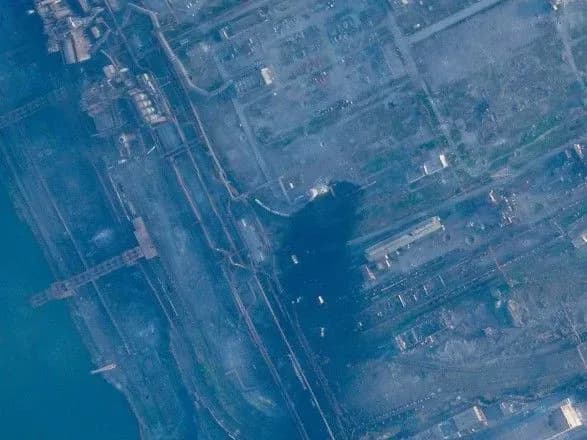 "Обстріли та штурм без перерви": радник мера Маріуполя про "Азовсталь"