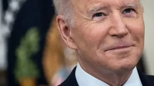 Байден підпише новий пакет військової допомоги для України на 100 млн — Reuters