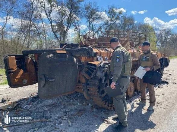 Хотіли захопити всю Україну: у Тростянці знайшли важливі документи окупантів – ДБР