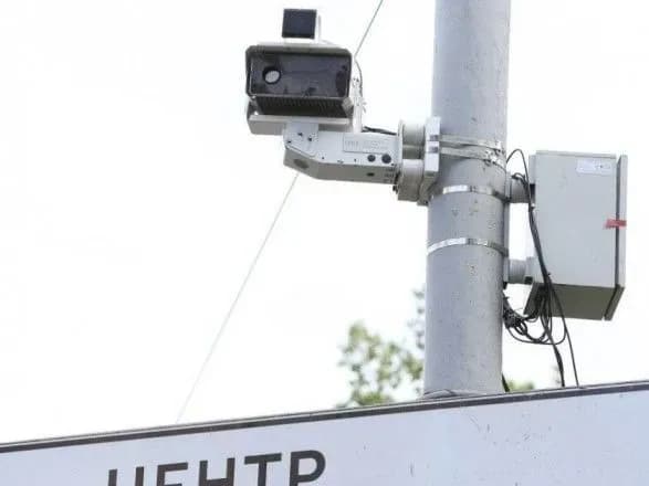 Глава МВС: в Україні повертається фіксація перевищення швидкості на дорогах