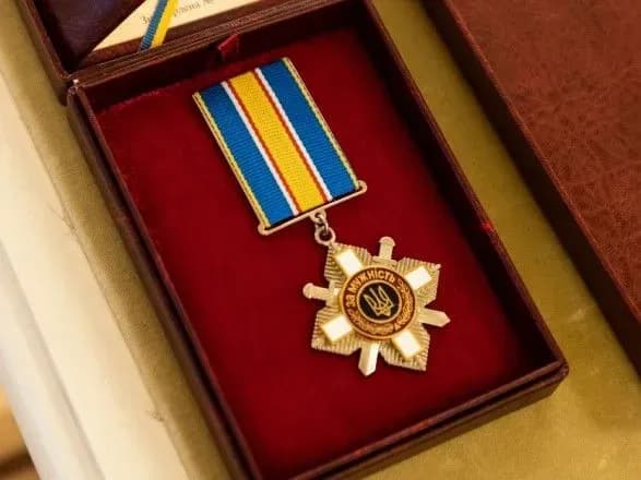 Президент відзначив нагородами 269 військовослужбовців Збройних Сил України