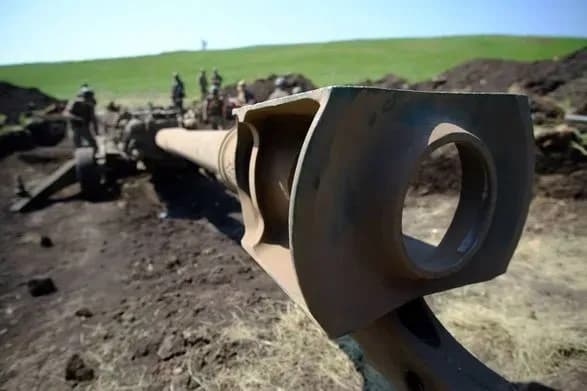 Із Америки з любов‘ю: Головнокомандувач ЗСУ показав гаубиці надані США в роботі