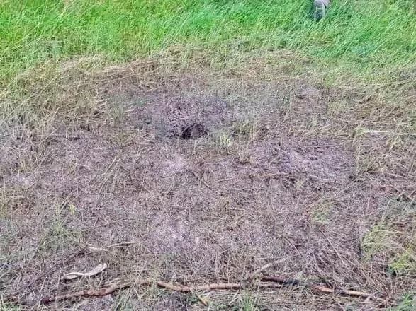 Під Бучею двоє чоловіків у полі підірвалися на залишеній росіянами міні